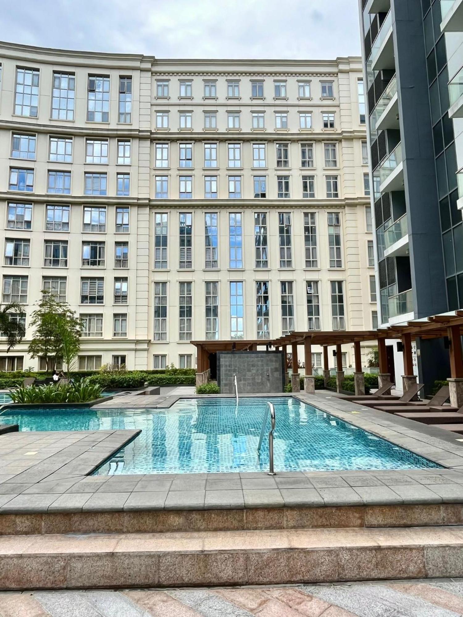 Studio At 81 Newport Boulevard Near Naia With Free Access To All Amenities Up To 2 Pax Manille Extérieur photo